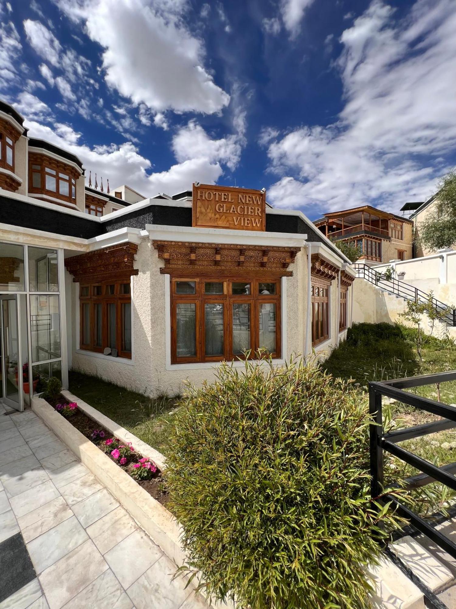 Hotel New Glacier View 列城 外观 照片