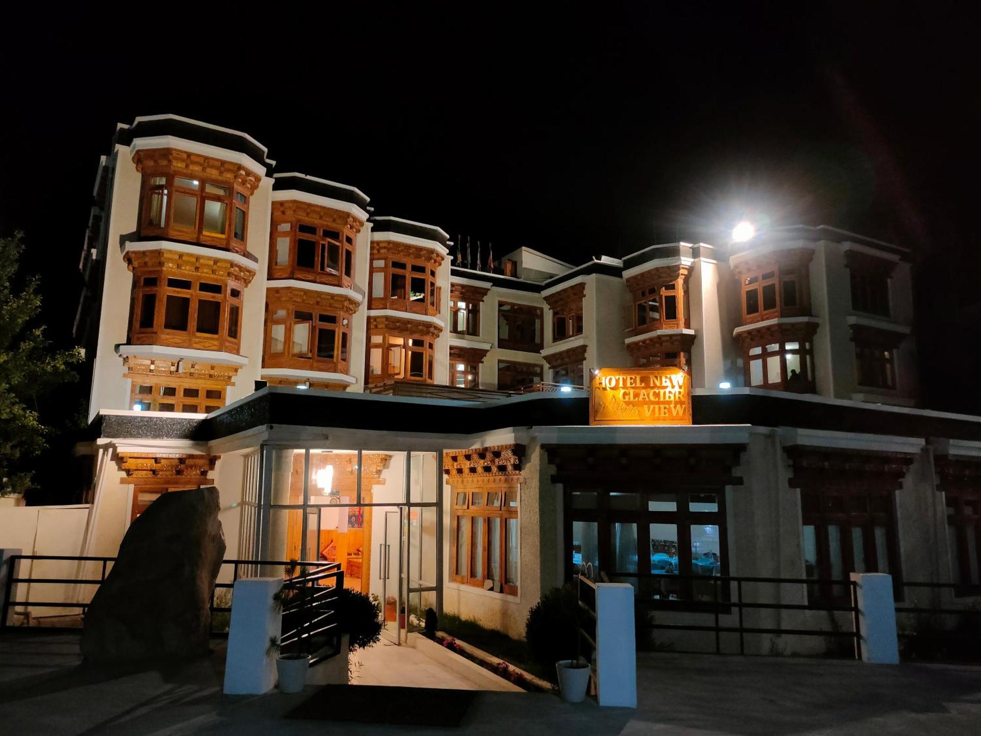 Hotel New Glacier View 列城 外观 照片