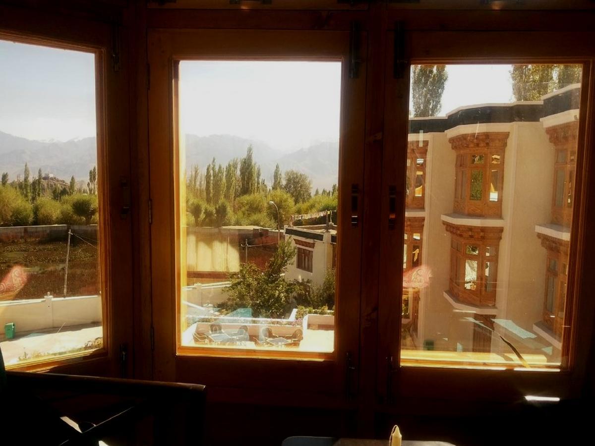 Hotel New Glacier View 列城 外观 照片