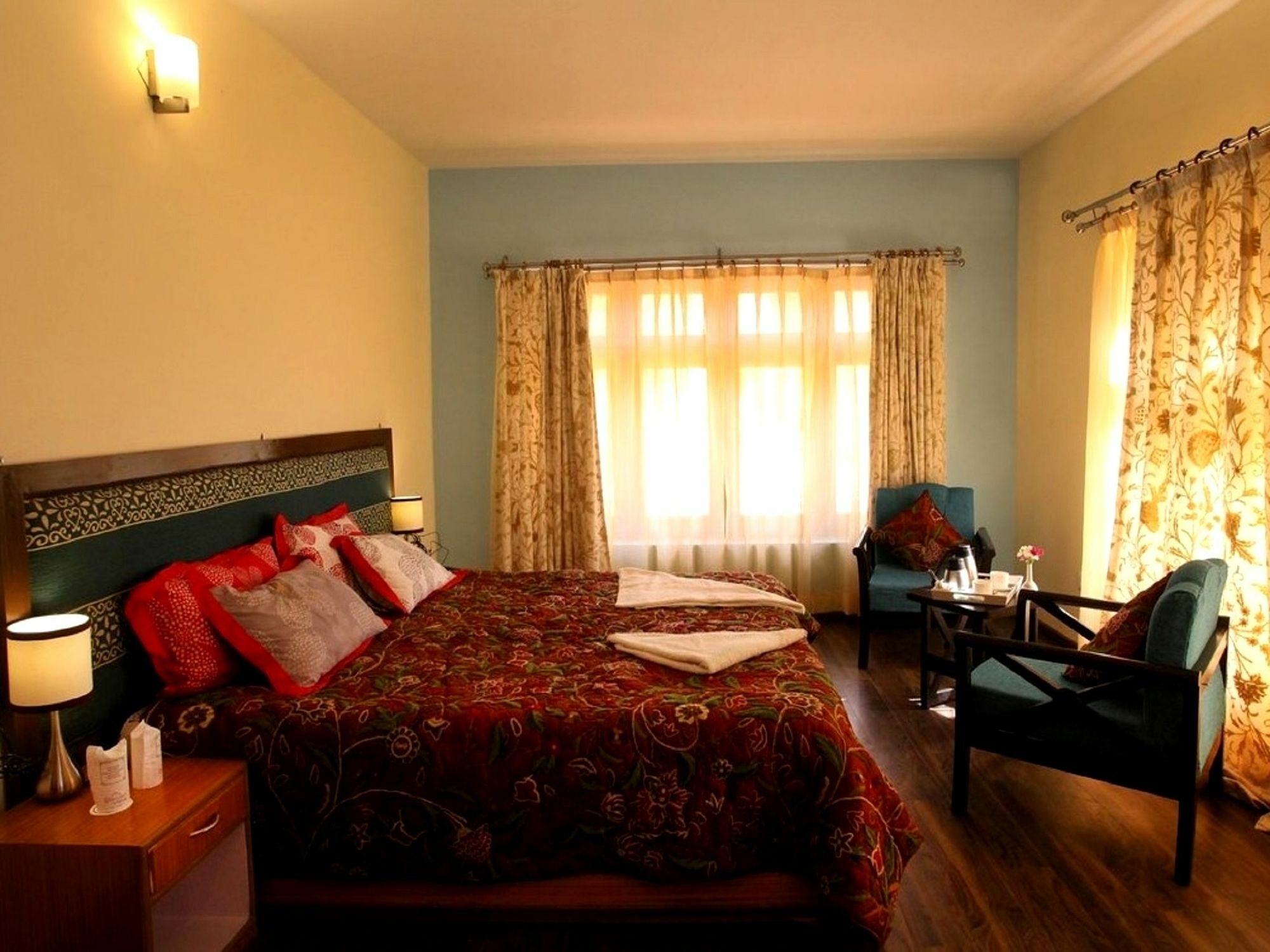 Hotel New Glacier View 列城 外观 照片